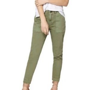 Sanctuary Standard Surplus Olive Capri.